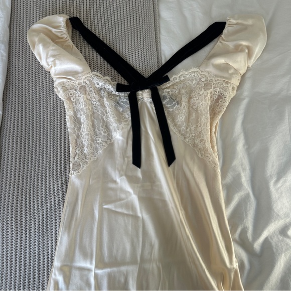 Doen Sabrina Dress ~ candlelight - Picture 8 of 13